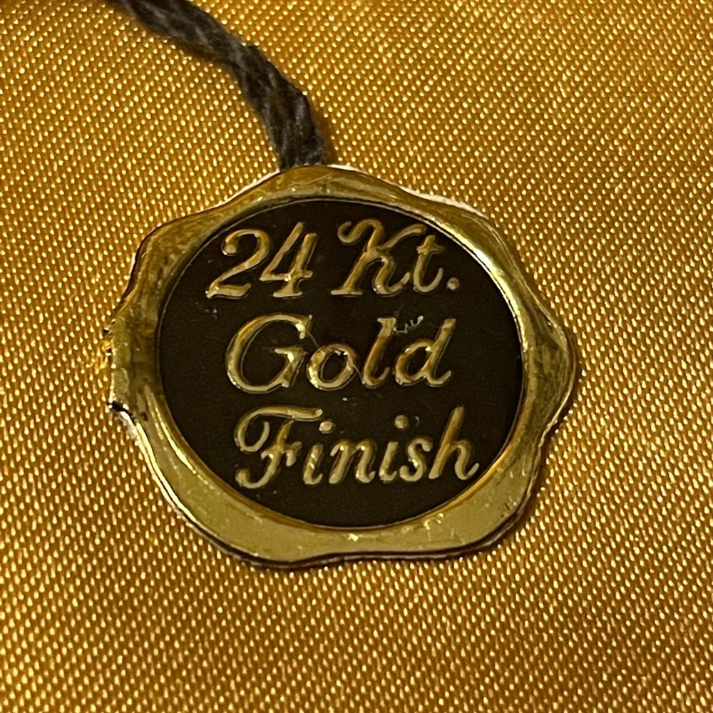 Gilded Aspen- Vintage Leaf Pin, 24 Kt Gold Finish - image 4